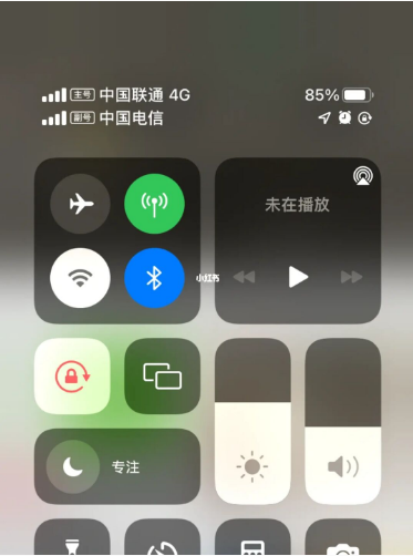 白朗苹果手机维修分享iPhone双卡信号解决办法 